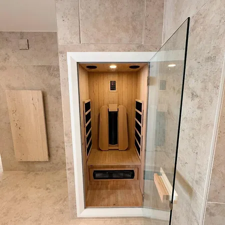 Maison - Vue - Clim Et Piscine - 6 Ch - 4 Sdb - Sauna - St Martin De Re Villa *