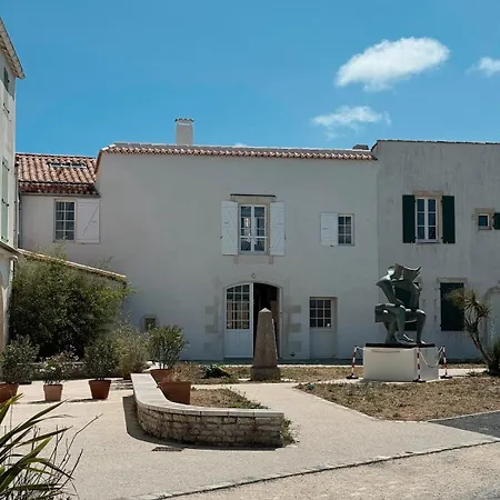 Maison - Vue - Clim Et Piscine - 6 Ch - 4 Sdb - Sauna - St Martin De Re * Saint-Martin-de-Ré