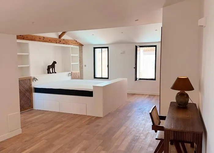 Maison - Vue - Clim Et Piscine - 6 Ch - 4 Sdb - Sauna - St Martin De Ré Saint-Martin-de-Ré