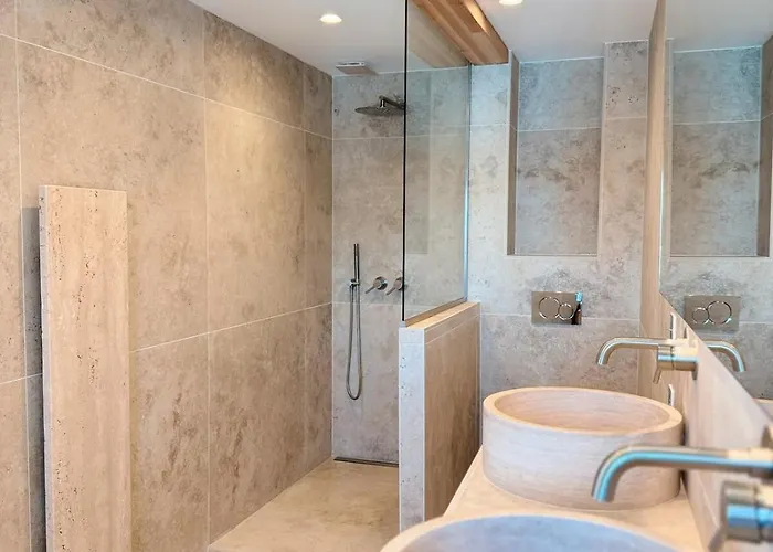 Maison - Vue - Clim Et Piscine - 6 Ch - 4 Sdb - Sauna - St Martin De Ré Villa