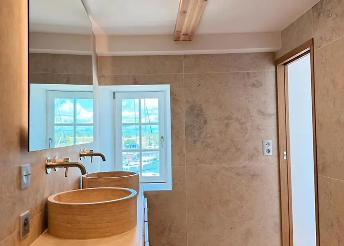 Maison - Vue - Clim Et Piscine - 6 Ch - 4 Sdb - Sauna - St Martin De Ré *